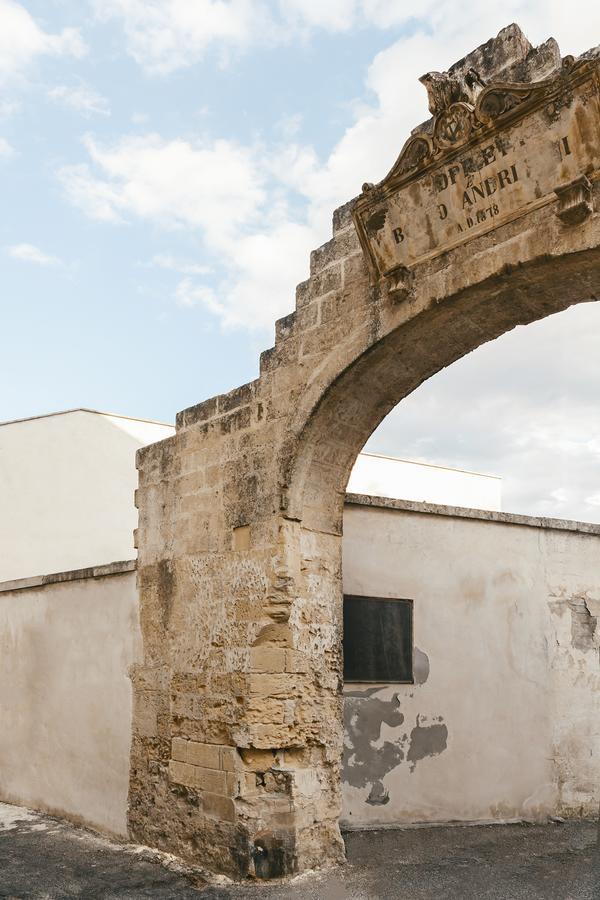 Il Borgo Ritrovato - Albergo Diffuso Montescaglioso Bagian luar foto